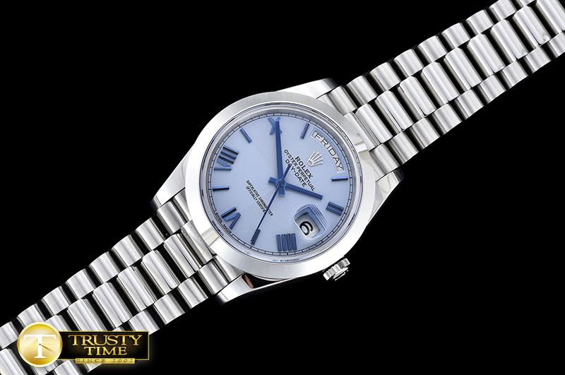 롤렉스 DayDate 228206 SS/SS Blue Roman Smooth BP Swiss 2836 -RDD0197B