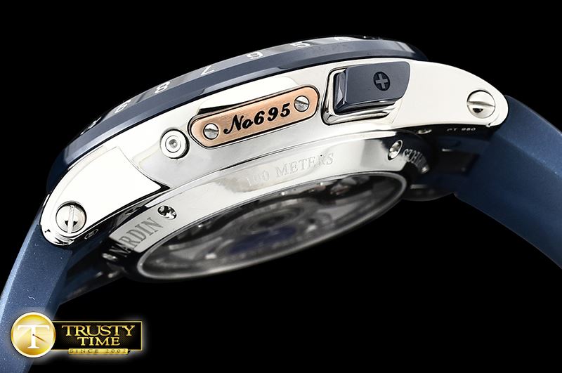 U-BOAT Executive Toro 32603 Automatic SS/RU Blue Asia 23J -UN049D